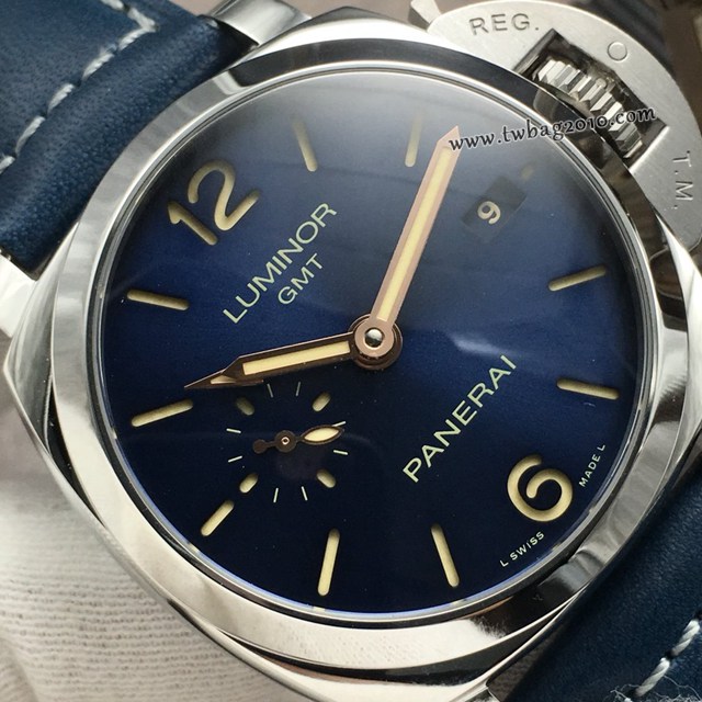 沛納海男士腕表 PAM688 GMT調時功能腕表  gjs1752